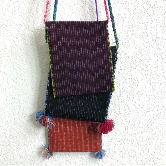 Costume Baldor Mexican Handmade Embroidered Floral Cross Body Bag - Picture 9 of 11